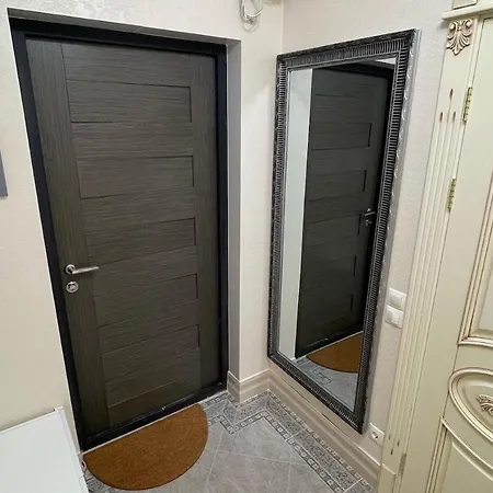 아파트 Flat With The Sea View *